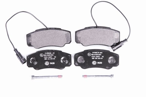 BEHR HELLA SERVICE - 8DB355013511 - Комплект тормозных колодок, дисковый тормоз