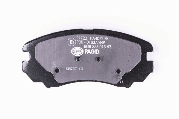 BEHR HELLA SERVICE - 8DB355013521 - Комплект тормозных колодок, дисковый тормоз