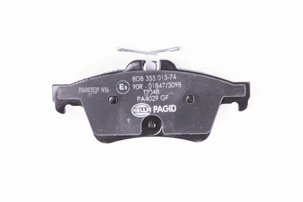 BEHR HELLA SERVICE - 8DB355015741 - Комплект тормозных колодок, дисковый тормоз