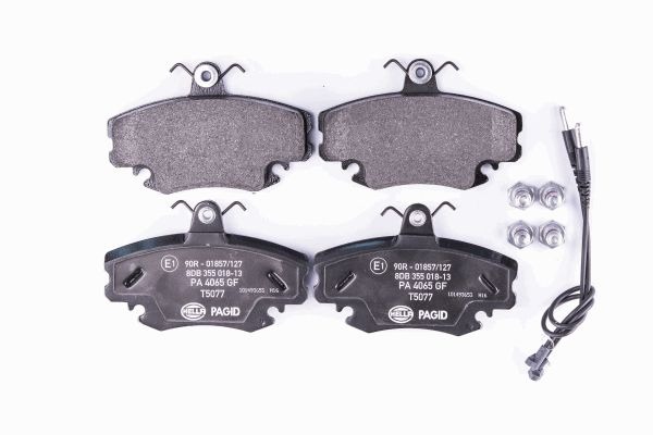 BEHR HELLA SERVICE - 8DB355018131 - Комплект тормозных колодок, дисковый тормоз