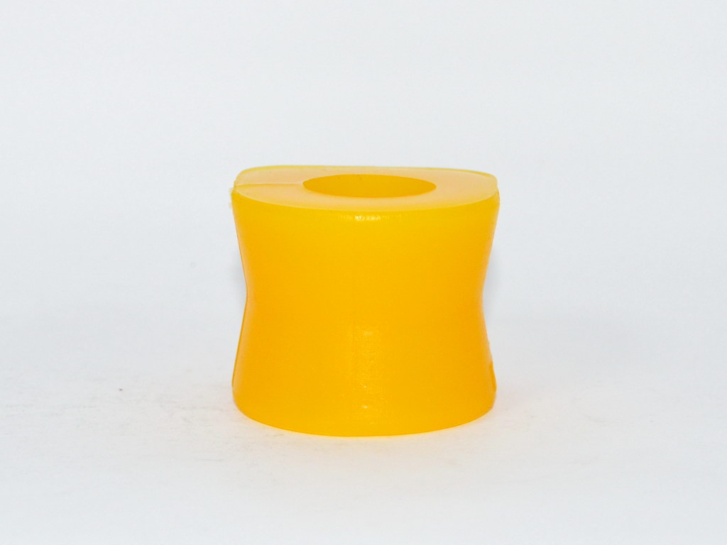 PARTMANN - PM01.0163 - Ø 24mm Втулка стабілізатора перед, (поліуретан) Fiat Doblo Maxi 09-