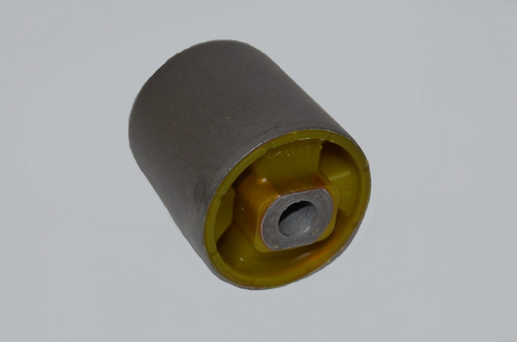 PARTMANN - PM01.0218 - (1 шт) С/блок лів./прав. верх. важеля перед. (поліуретан) BMW E39 520-530D