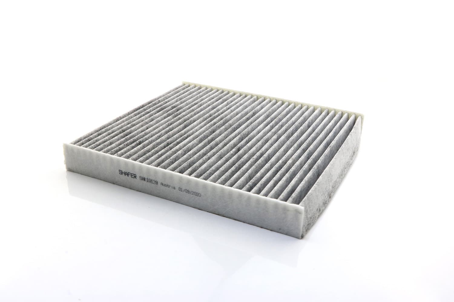 SHAFER - SAK10129 - Фiльтр салону вугіл. Cadillac Escalade, Chevrolet Suburban, Silverado, Tahoe, Sierra, Yukon, 00-20, (USA)